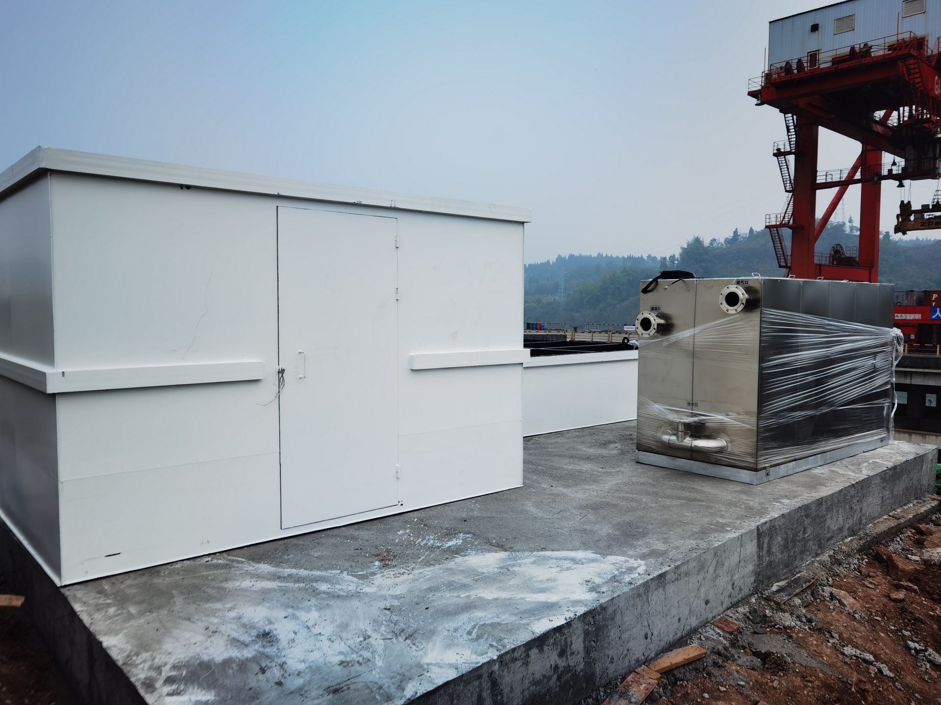 污水處理設(shè)備