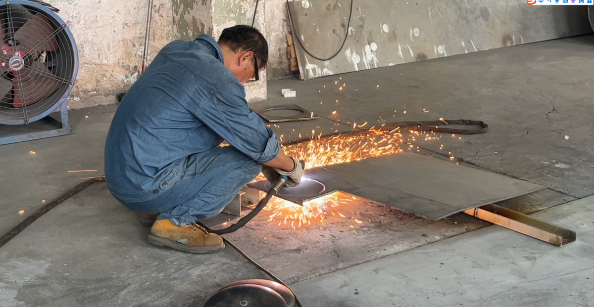 機器轟鳴中的匠心獨運